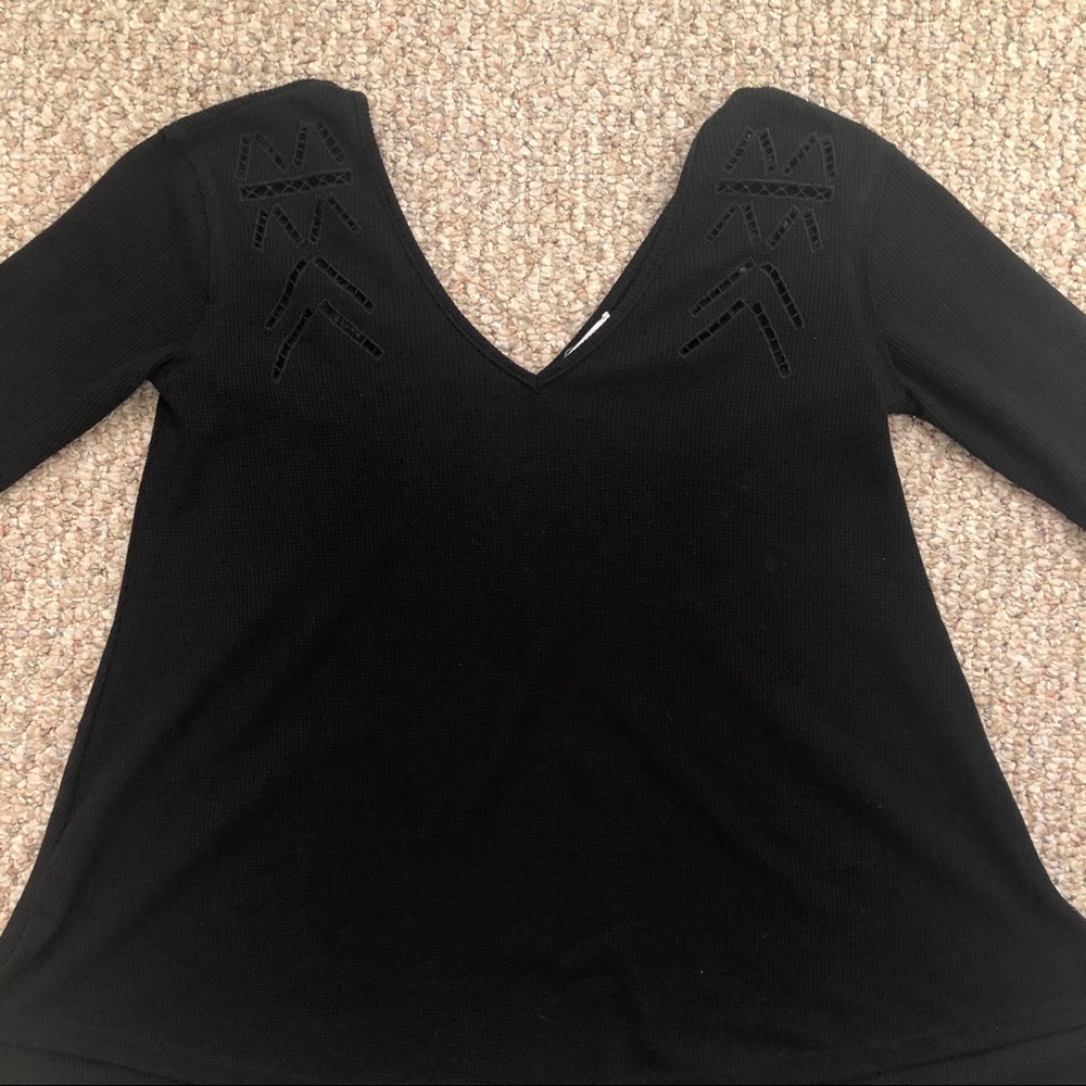 Crescent black v neck oversized sweater/tee